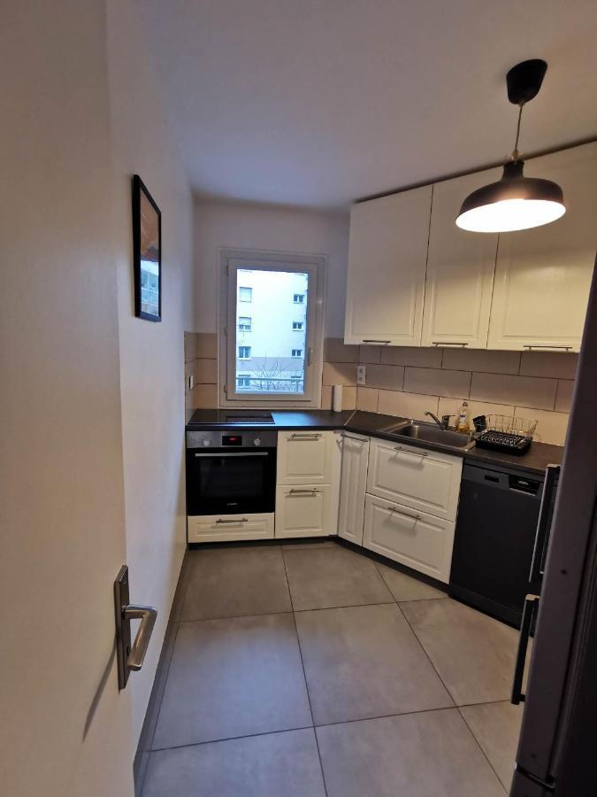 Appartement Proche Disneyland & Paris - 20 Minutes - Proche Gare Rer Noisiel Eksteriør billede